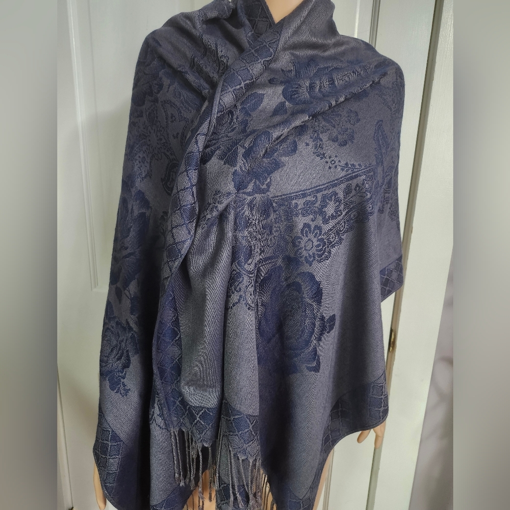 Blue and Gray Floral Pashmina